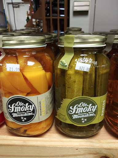 Liquor Store «Wilkinson Liquor Store», reviews and photos, 146 US-72 #101, Collierville, TN 38017, USA