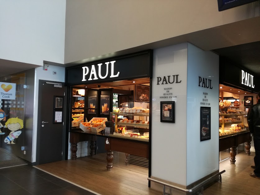 PAUL à Saint-Louis