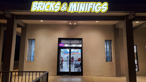 Bricks and Minifigs Ontario