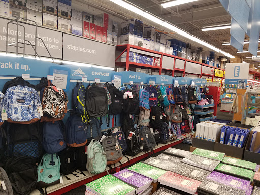 Office Supply Store «Staples», reviews and photos, 3640 Concord Pike, Wilmington, DE 19803, USA