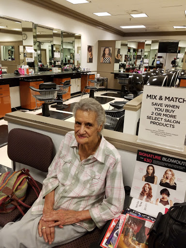 Department Store «JCPenney», reviews and photos, 301 Cox Creek Pkwy, Florence, AL 35630, USA