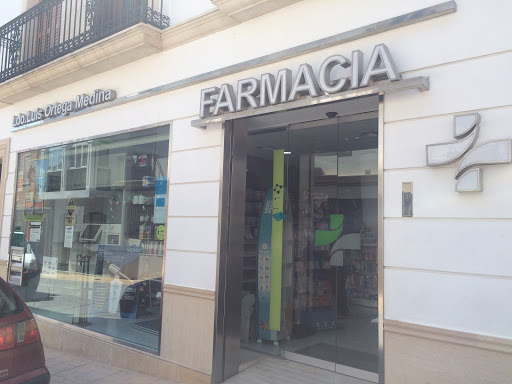 Información y opiniones sobre Farmacia Ortega Medina de Encinas Reales