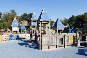 Hillcrest Community Park image