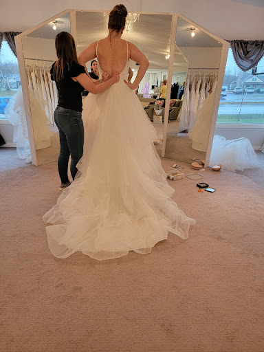Bridal Shop «Christian Lane Bridal Shop», reviews and photos, 4871 Miller Trunk Hwy, Hermantown, MN 55811, USA