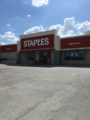 Staples, 1306 E Belt Line Rd, Richardson, TX 75081, USA, 