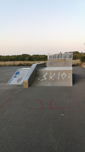 Skatepark de Dompierre-sur-Mer à Dompierre-sur-Mer