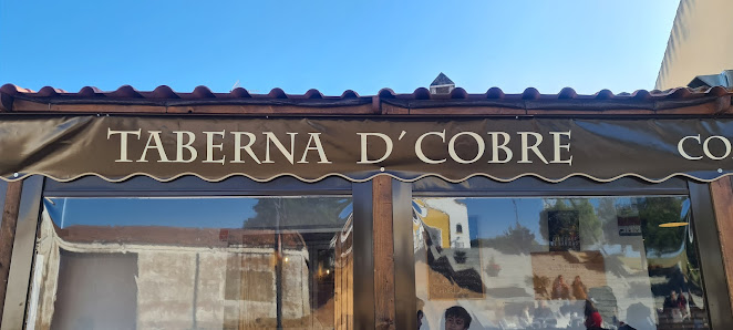 Taberna D'cobre C. San Pedro, 7, 21120 Corrales, Huelva, España