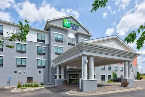Holiday Inn Express & Suites Minneapolis SW - Shakopee, an IHG Hotel image