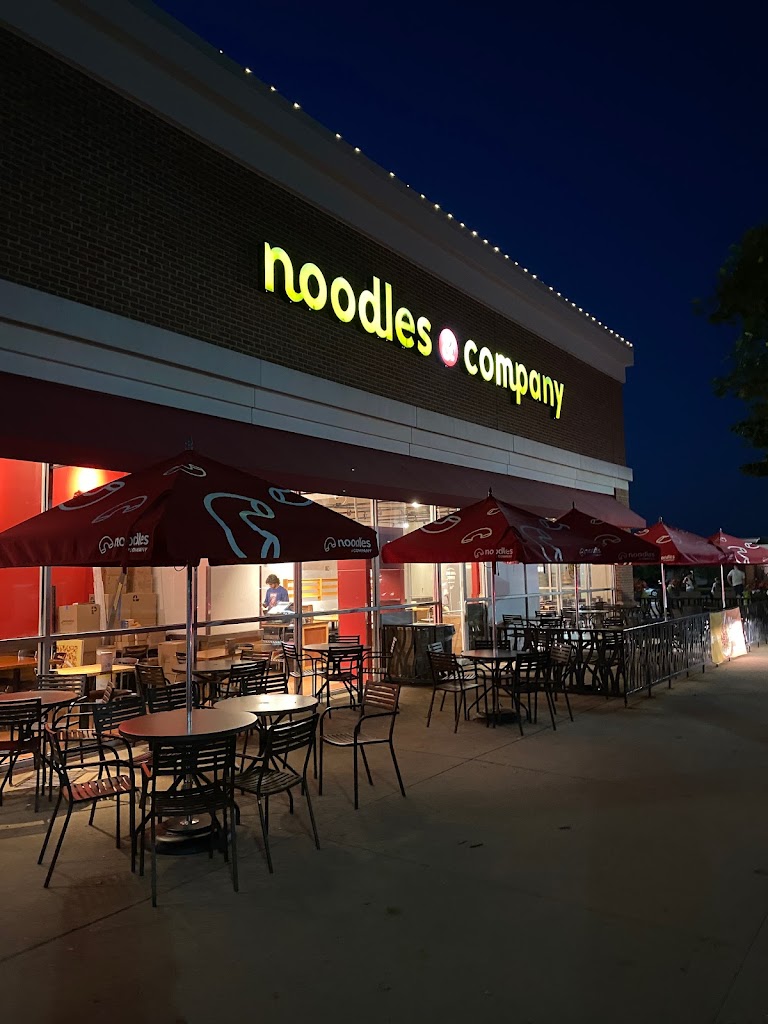 Noodles and Company 60010