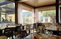 Atmosphère du Restaurant méditerranéen La Grotte & l'Olivier à Roquebrune-Cap-Martin - n°19