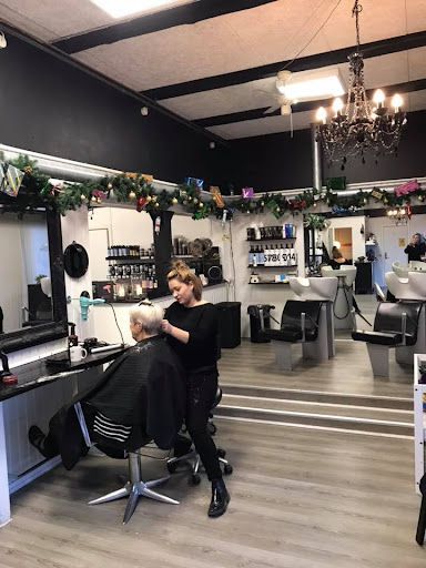 Arentoft Coiffure v / Camilla Kristensen Arentoft in Årslev, Faaborg-Midtfyn