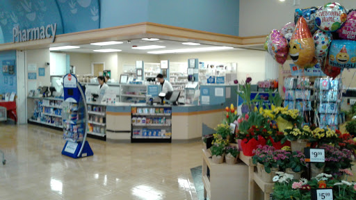 Grocery Store «Stop & Shop», reviews and photos, 1100 Massachusetts Ave, Dorchester, MA 02125, USA