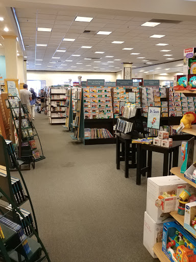Book Store «Barnes & Noble», reviews and photos, 567 N Stephanie St, Henderson, NV 89014, USA