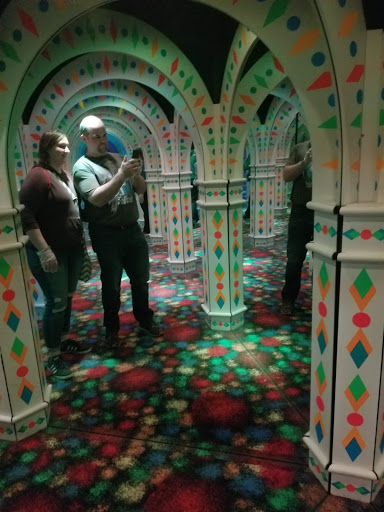 Tourist Attraction «Amazing Mirror Maze», reviews and photos, 353 N E Ct, Bloomington, MN 55425, USA