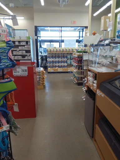 Pet Supply Store «Pet Supplies Plus», reviews and photos, 87 S River Rd, Bedford, NH 03110, USA