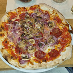 Photo n°2 de l'avis de ruediger.u fait le 02/12/2022 à 14:02 sur le  Pizzeria & Ristorante La Grotta da Fabrizio à Fischen