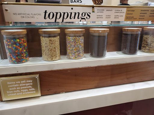 Ice Cream Shop «Häagen-Dazs® Ice Cream Shop», reviews and photos, 3120 M St NW, Washington, DC 20007, USA