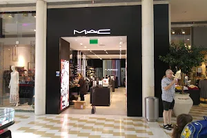 MAC Cosmetics Modi'in image