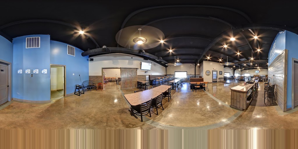 Curtis' Restaurant 35634