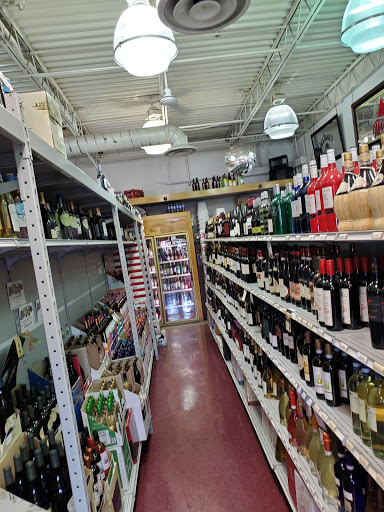 Liquor Store «Piscataway Liquors Inc», reviews and photos, 600 Stelton Rd, Piscataway Township, NJ 08854, USA