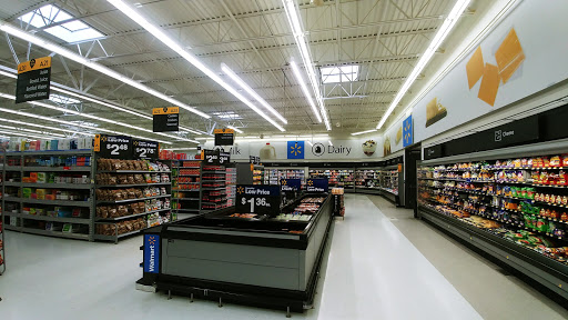 Department Store «Walmart Supercenter», reviews and photos, 201 Edwards Blvd, Lake Geneva, WI 53147, USA