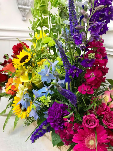 Florist «LaVassar Florists», reviews and photos, 7530 20th Ave NE, Seattle, WA 98115, USA