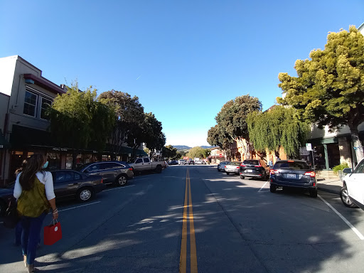 Book Store «Coastside Books», reviews and photos, 432 Main St, Half Moon Bay, CA 94019, USA