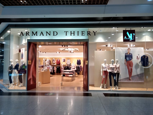 Magasin de vêtements pour hommes ARMAND THIERY HOMME Quetigny