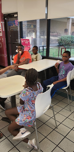 Home Goods Store «Tuesday Morning», reviews and photos, 1750 E Belt Line Rd, Richardson, TX 75081, USA