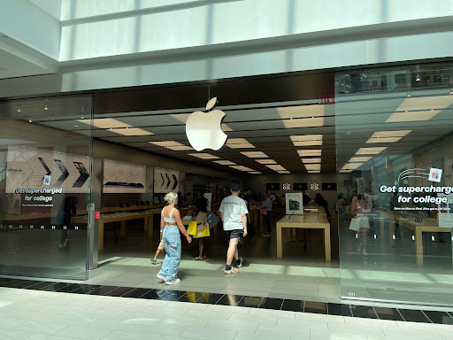 Computer Store «Apple King of Prussia», reviews and photos, 160 N Gulph Rd, King of Prussia, PA 19406, USA