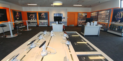 Cell Phone Store «AT&T Authorized Retailer», reviews and photos, 10439 Chambers Rd, Commerce City, CO 80022, USA