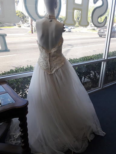 Thrift Store «Society of St. Vincent de Paul Long Beach Thrift Store», reviews and photos