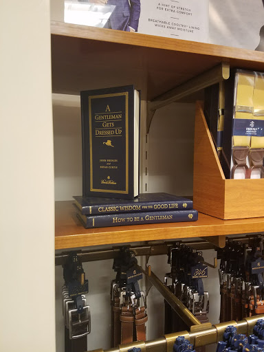 Shopping Mall «The Outlet Shoppes of the Bluegrass», reviews and photos, 1155 Buck Creek Rd, Simpsonville, KY 40067, USA