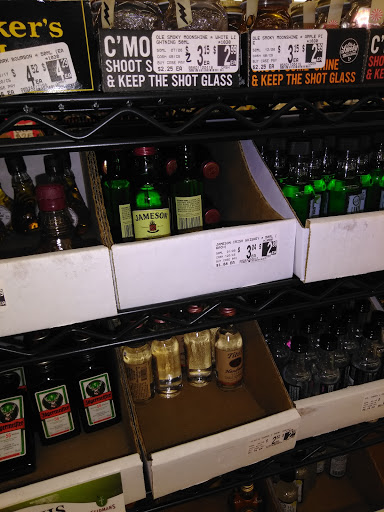 Liquor Store «Feldmans Liquor», reviews and photos, 3500 Pecan Blvd, McAllen, TX 78501, USA