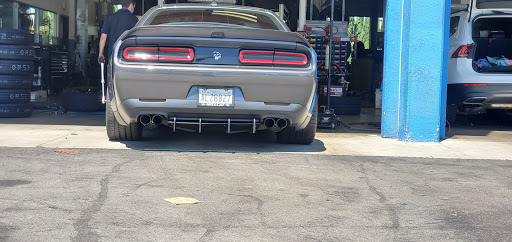 Big Brand Tire & Service image