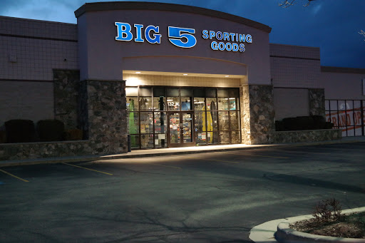 Sporting Goods Store «Big 5 Sporting Goods», reviews and photos, 132 I-15 Frontage Rd, Centerville, UT 84014, USA