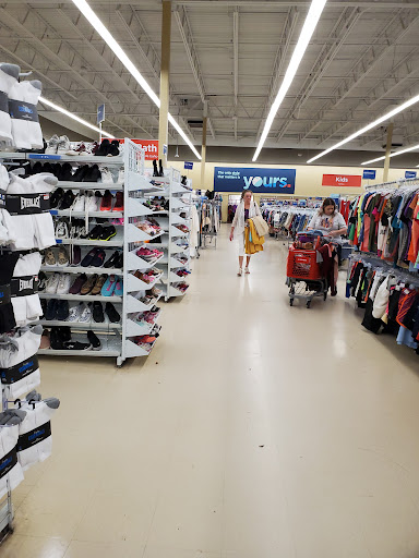 Thrift Store «Savers», reviews and photos, 50 Coon Rapids Blvd NW, Coon Rapids, MN 55448, USA