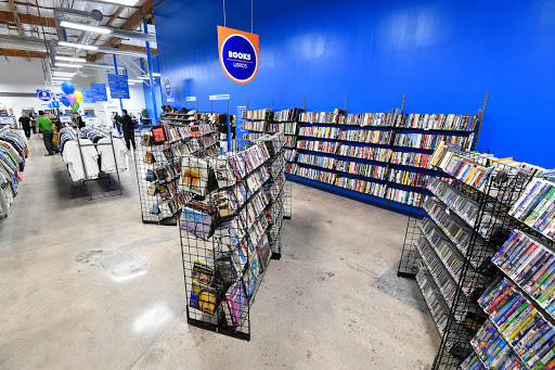 Thrift Store «Greenfield & University Goodwill Retail Store & Donation Center», reviews and photos, 4412 E University Dr, Mesa, AZ 85205, USA