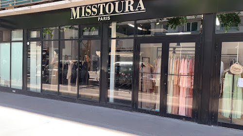 Magasin de vêtements Misstoura Paris Clichy