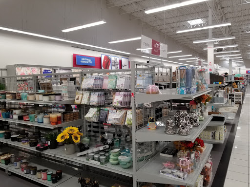 Clothing Store «Burlington Coat Factory», reviews and photos, 3671 N Freeway Blvd, Sacramento, CA 95834, USA