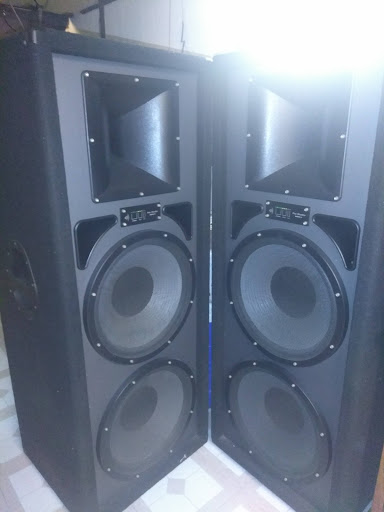 Jewelry Store «Jewelry & Electronics Exchange (JEX)», reviews and photos, 1217 Sheridan Rd, Winthrop Harbor, IL 60096, USA