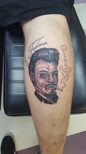 Tattoo Shop «Next Generation Tattoo & Body Piercing», reviews and photos, 1231 E Republic Rd, Springfield, MO 65804, USA