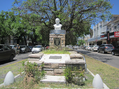 Busto Domingo F. Sarmiento