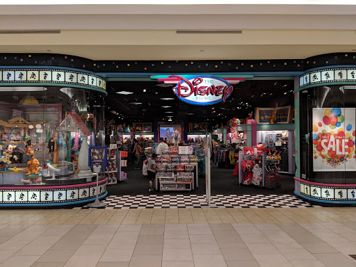 Disney Store, 4125 S Cleveland Ave, Fort Myers, FL 33901, USA, 