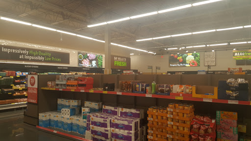 Supermarket «ALDI», reviews and photos, 21031 Tripleseven Rd, Potomac Falls, VA 20165, USA