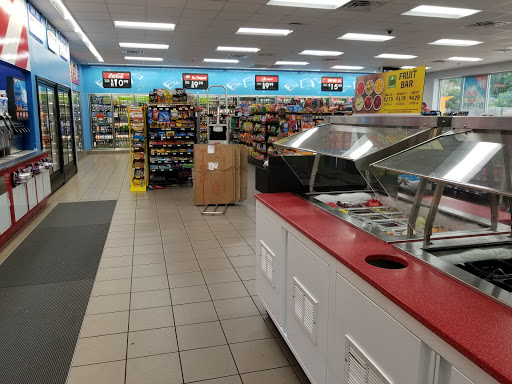 Convenience Store «Stripes», reviews and photos, 3910 Spring Stuebner Rd, Spring, TX 77389, USA