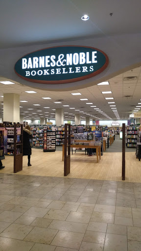 Book Store «Barnes & Noble», reviews and photos, 3000 Prairie Center Dr, Eden Prairie, MN 55344, USA