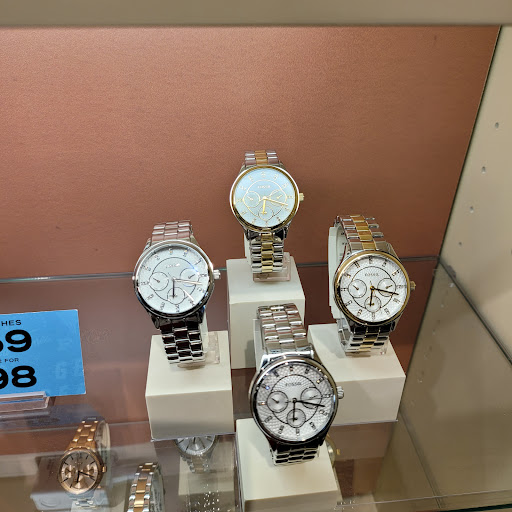 Watch Store «Fossil Outlet Store», reviews and photos, 18521 Outlet Blvd #725, Chesterfield, MO 63005, USA