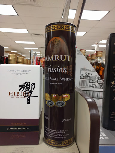 State Liquor Store «NH Liquor & Wine Outlet», reviews and photos, 10 Benning St, West Lebanon, NH 03784, USA