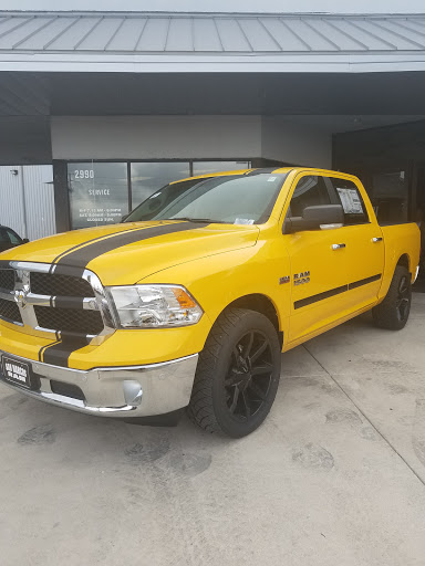 Car Dealer «San Marcos Chrysler Dodge Jeep Ram», reviews and photos, 2990 S Interstate Hwy 35, San Marcos, TX 78666, USA